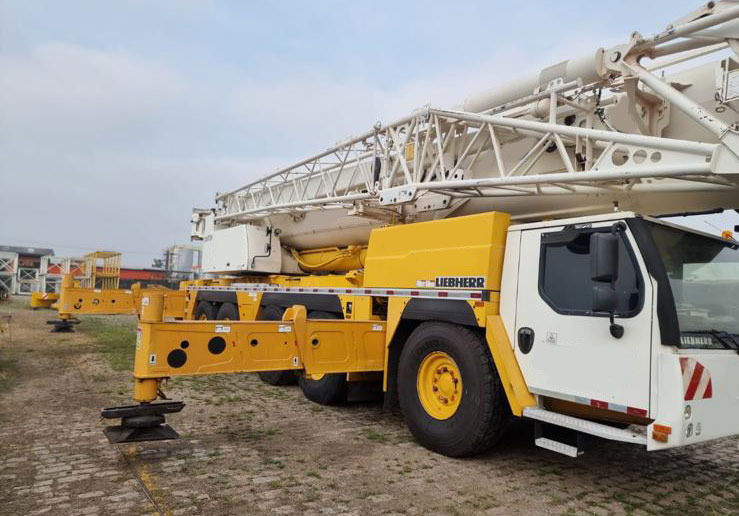 Liebherr LTM 1250-5.1 - Avtodvigalo: slika 3 Liebherr LTM 1250-5.1 - Avtodvigalo: slika 3