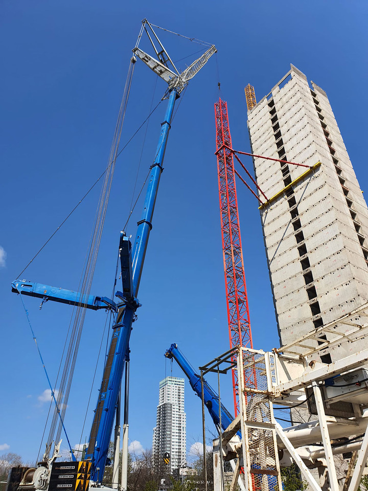 Liebherr LTM 1400-7.1 - Avtodvigalo: slika 4 Liebherr LTM 1400-7.1 - Avtodvigalo: slika 4