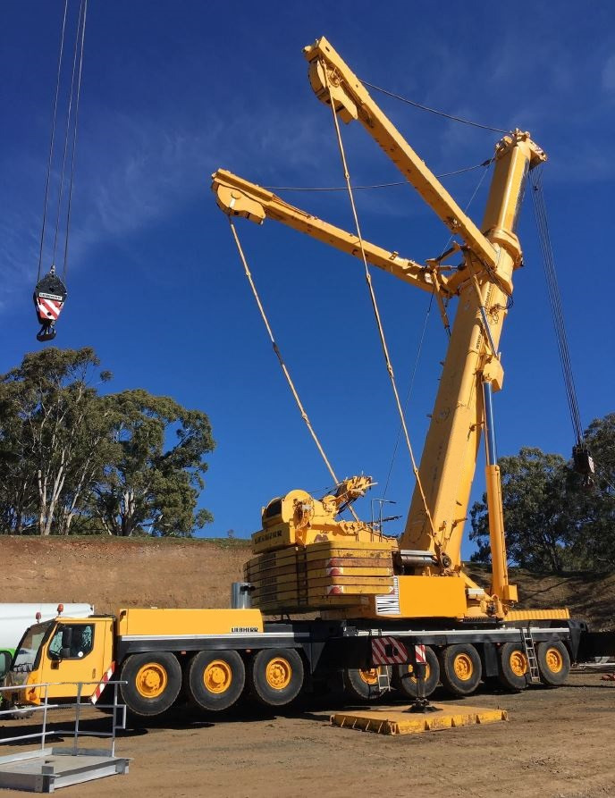 Liebherr LTM 1500-8.1 - Avtodvigalo: slika 1 Liebherr LTM 1500-8.1 - Avtodvigalo: slika 1