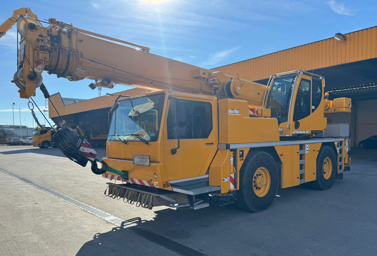 Liebherr LTM1030-2.1 - Avtodvigalo: slika 5 Liebherr LTM1030-2.1 - Avtodvigalo: slika 5