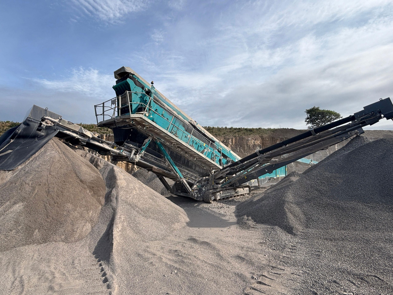 Powerscreen Chieftain 2200 3D - Presejalnik: slika 2 Powerscreen Chieftain 2200 3D - Presejalnik: slika 2