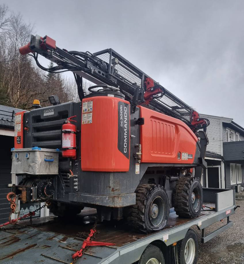 Sandvik Commando DC300Ri - Vrtalna naprava: slika 4 Sandvik Commando DC300Ri - Vrtalna naprava: slika 4