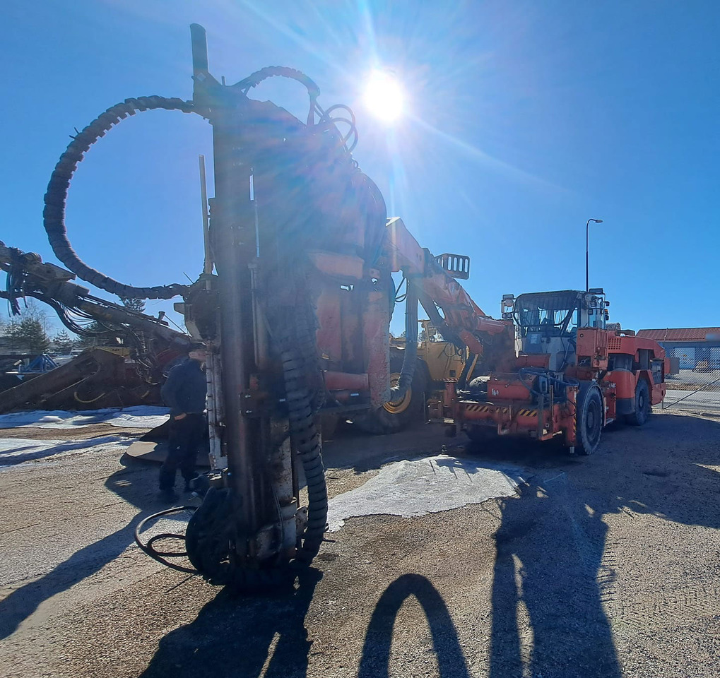 Sandvik DS511-C - Usmerjevalni vrtalni stroj: slika 3 Sandvik DS511-C - Usmerjevalni vrtalni stroj: slika 3