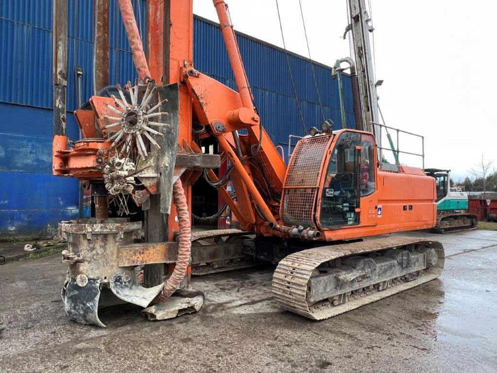 Soilmec R312/200 - Pilotno hidravlično kladivo: slika 2 Soilmec R312/200 - Pilotno hidravlično kladivo: slika 2