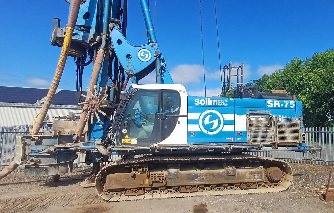 Soilmec SR-75 - Pilotno hidravlično kladivo: slika 2 Soilmec SR-75 - Pilotno hidravlično kladivo: slika 2