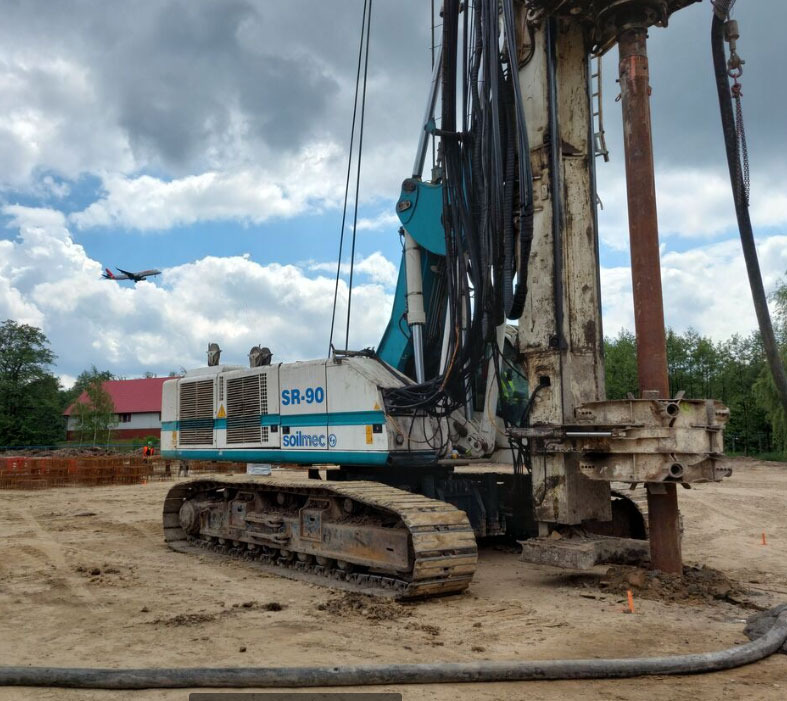 Soilmec SR-90 - Pilotno hidravlično kladivo: slika 3 Soilmec SR-90 - Pilotno hidravlično kladivo: slika 3