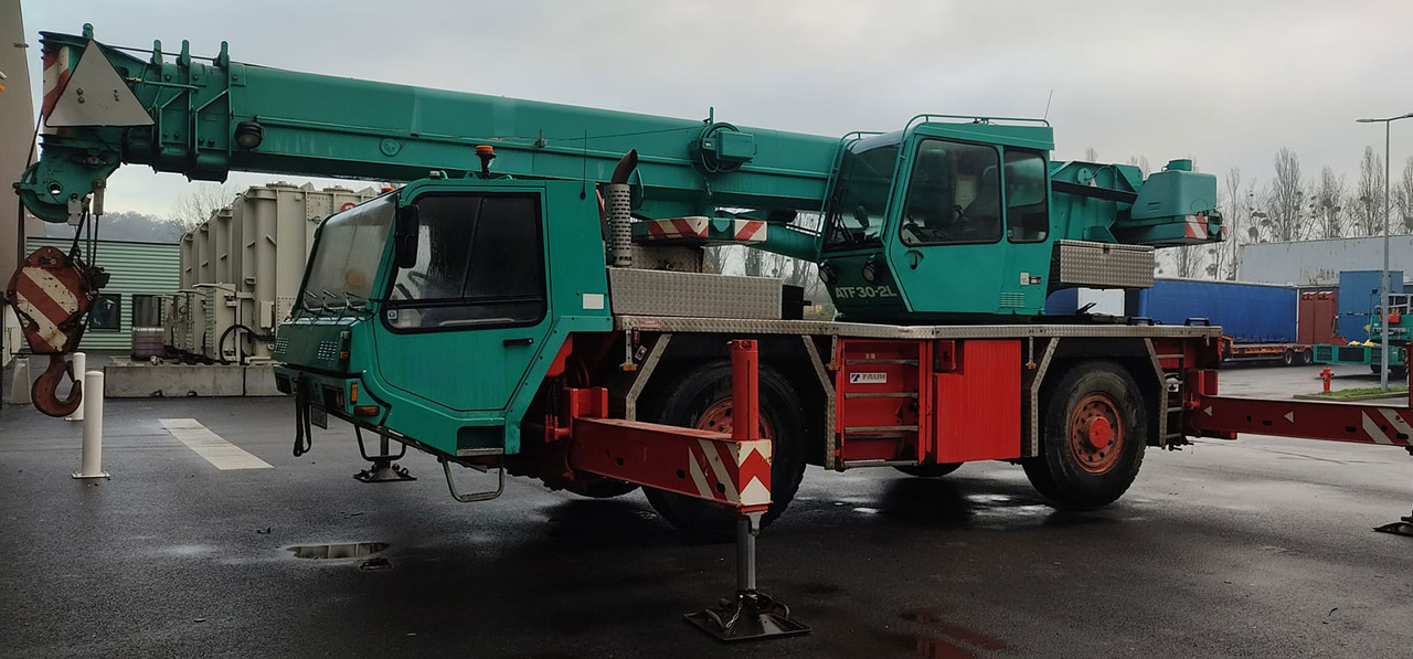 Tadano Faun ATF 30-2L - Avtodvigalo: slika 2 Tadano Faun ATF 30-2L - Avtodvigalo: slika 2