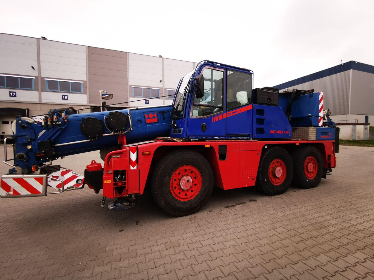 Terex Demag AC 40 City - Avtodvigalo: slika 3 Terex Demag AC 40 City - Avtodvigalo: slika 3