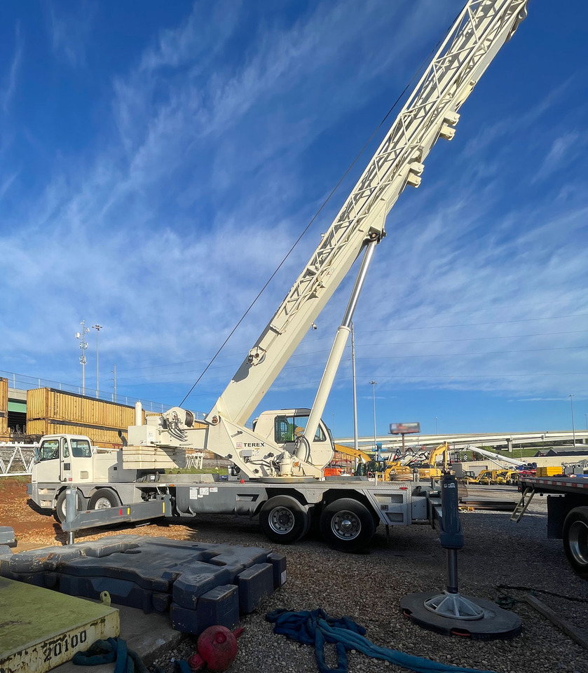Terex T780 - Avtodvigalo: slika 1 Terex T780 - Avtodvigalo: slika 1