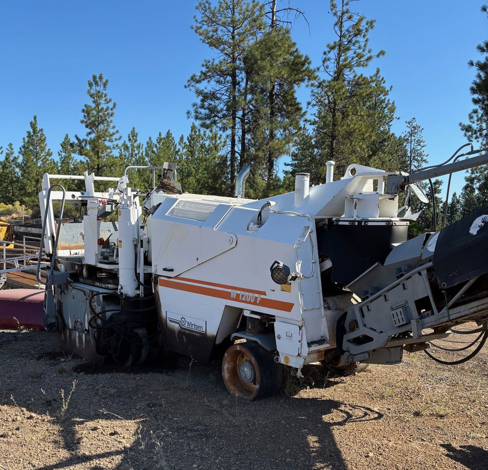 Wirtgen W 1200 F - Freza za asfalt: slika 1 Wirtgen W 1200 F - Freza za asfalt: slika 1