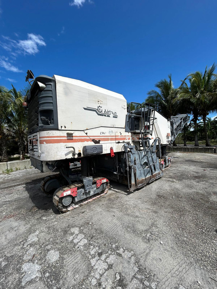 Wirtgen W 200 - Freza za asfalt: slika 3 Wirtgen W 200 - Freza za asfalt: slika 3