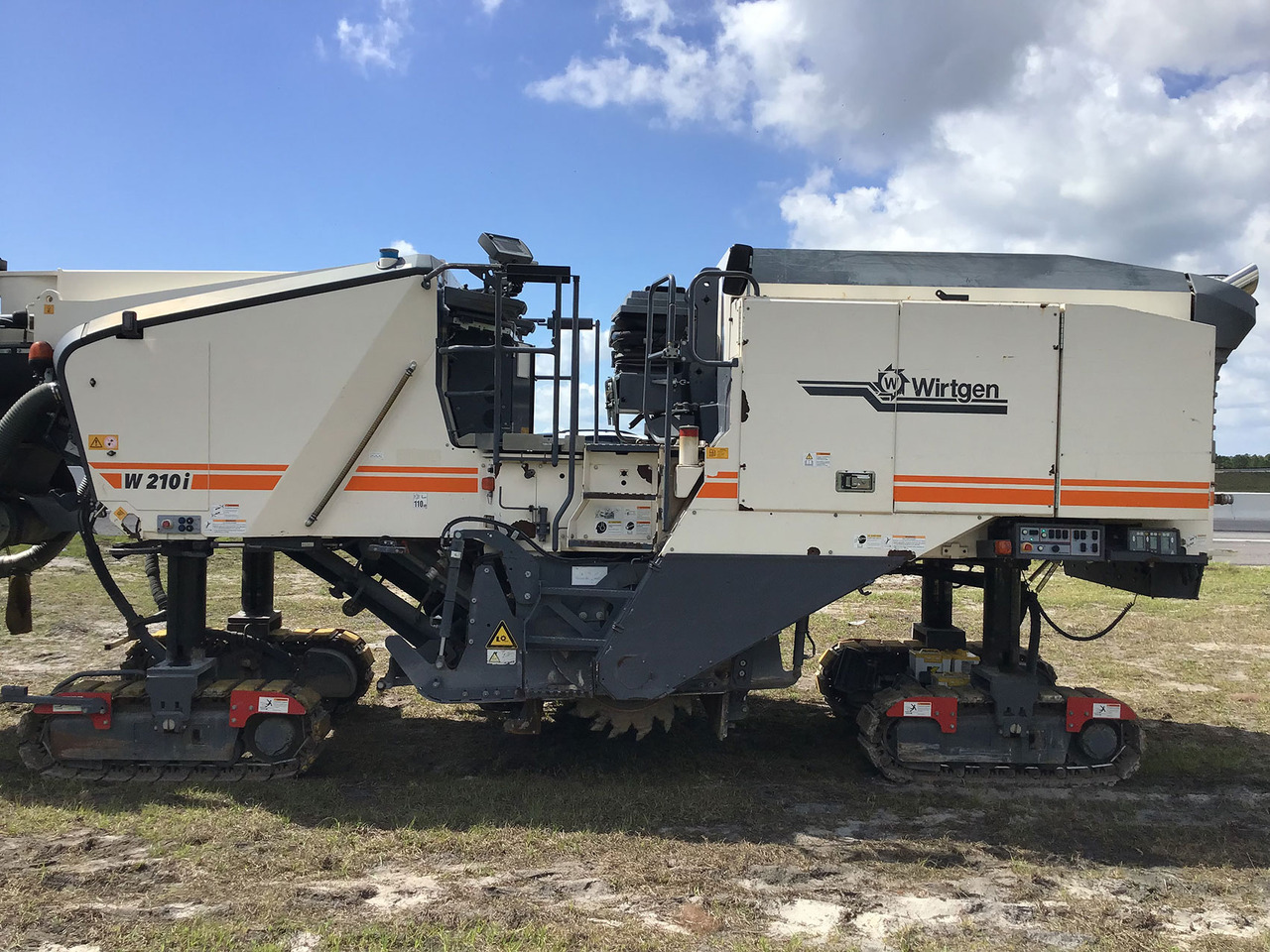 Wirtgen W 210 i - Freza za asfalt: slika 4 Wirtgen W 210 i - Freza za asfalt: slika 4