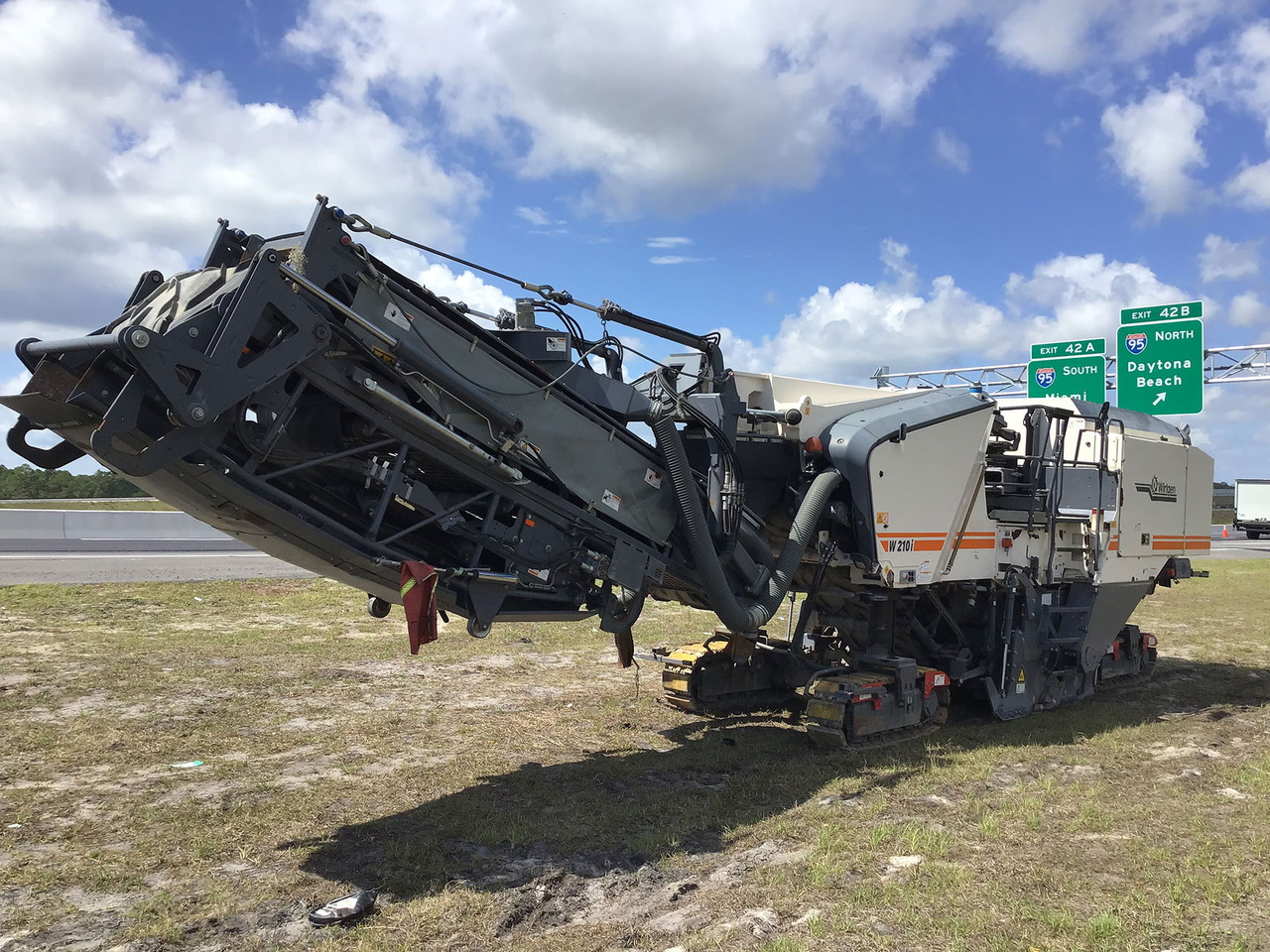 Wirtgen W 210 i - Freza za asfalt: slika 3 Wirtgen W 210 i - Freza za asfalt: slika 3