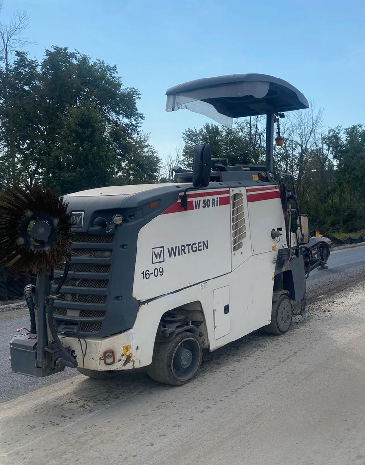 Wirtgen W 50 Ri - Freza za asfalt: slika 3 Wirtgen W 50 Ri - Freza za asfalt: slika 3