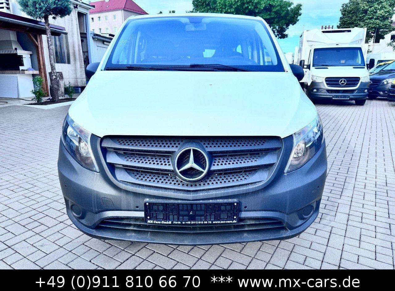 Mercedes-Benz Vito 110 CDi Tourer extralang 9 Sitze Bus Klima - Potniški kombi: slika 2 Mercedes-Benz Vito 110 CDi Tourer extralang 9 Sitze Bus Klima - Potniški kombi: slika 2