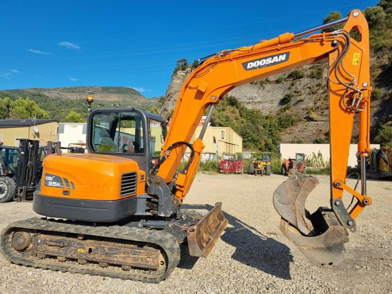 Doosan DX85 - Mini bager: slika 1 Doosan DX85 - Mini bager: slika 1