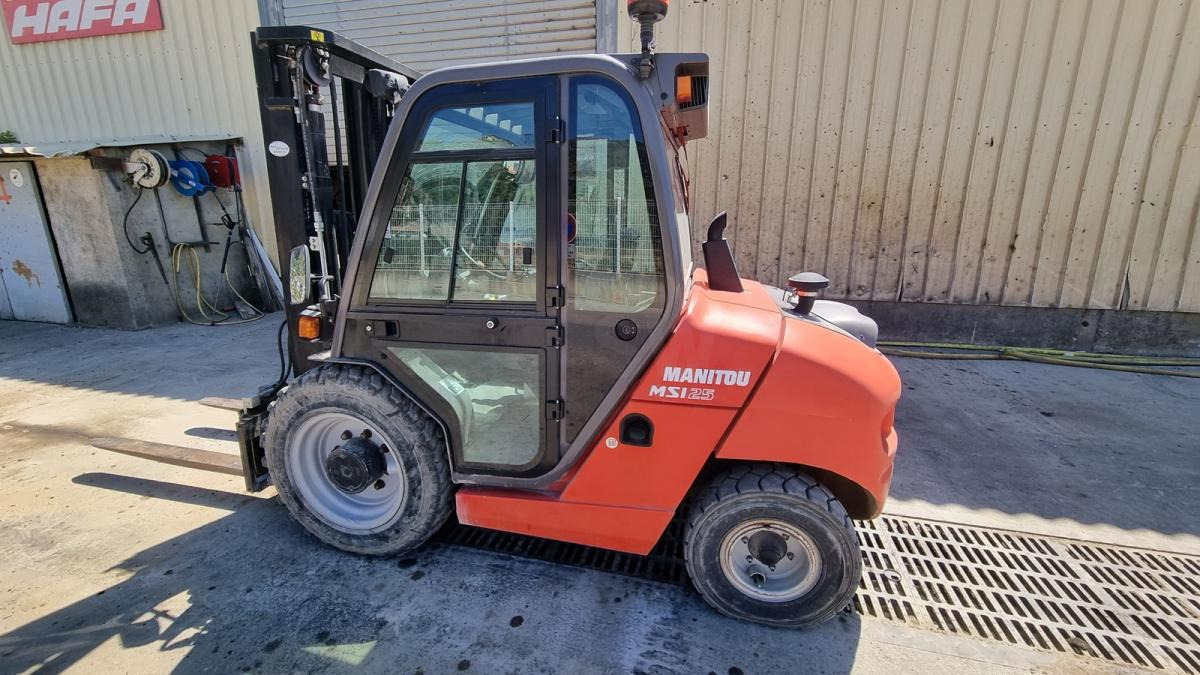 MANITOU MSI25 MSI 25 - Diesel viličar: slika 2 MANITOU MSI25 MSI 25 - Diesel viličar: slika 2