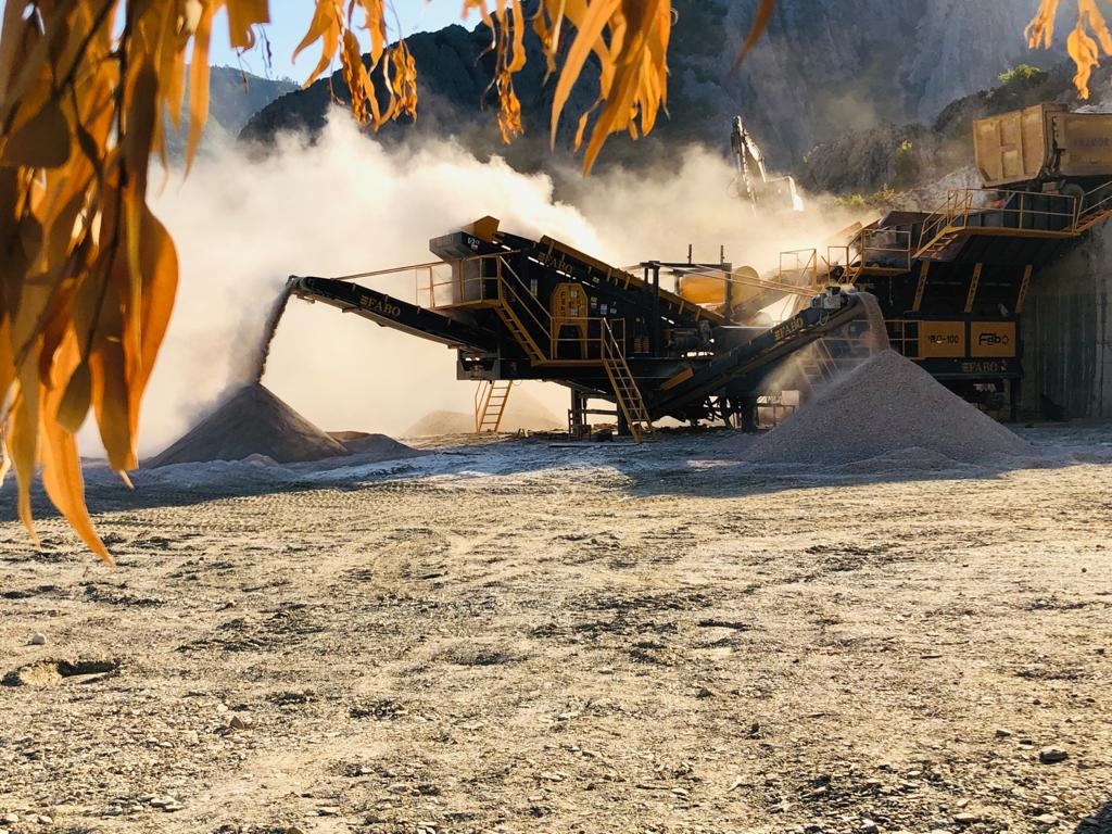FABO Mobile crusher - Mobilni drobilec: slika 2 FABO Mobile crusher - Mobilni drobilec: slika 2