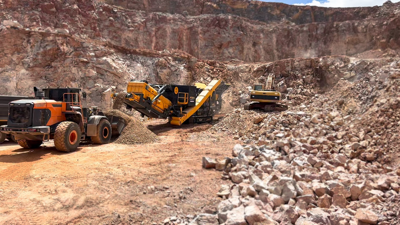 FABO Mobile crusher - Mobilni drobilec: slika 5 FABO Mobile crusher - Mobilni drobilec: slika 5