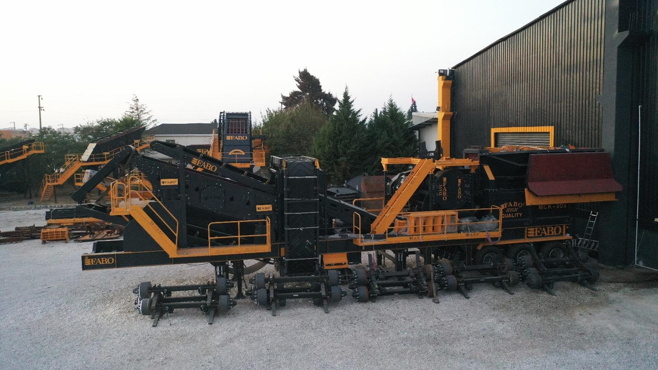 FABO Mobile crusher - Mobilni drobilec: slika 2 FABO Mobile crusher - Mobilni drobilec: slika 2