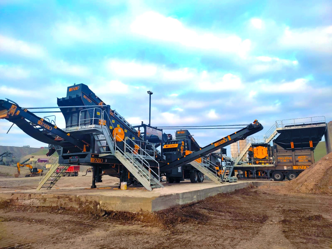 FABO Mobile crusher - Mobilni drobilec: slika 4 FABO Mobile crusher - Mobilni drobilec: slika 4