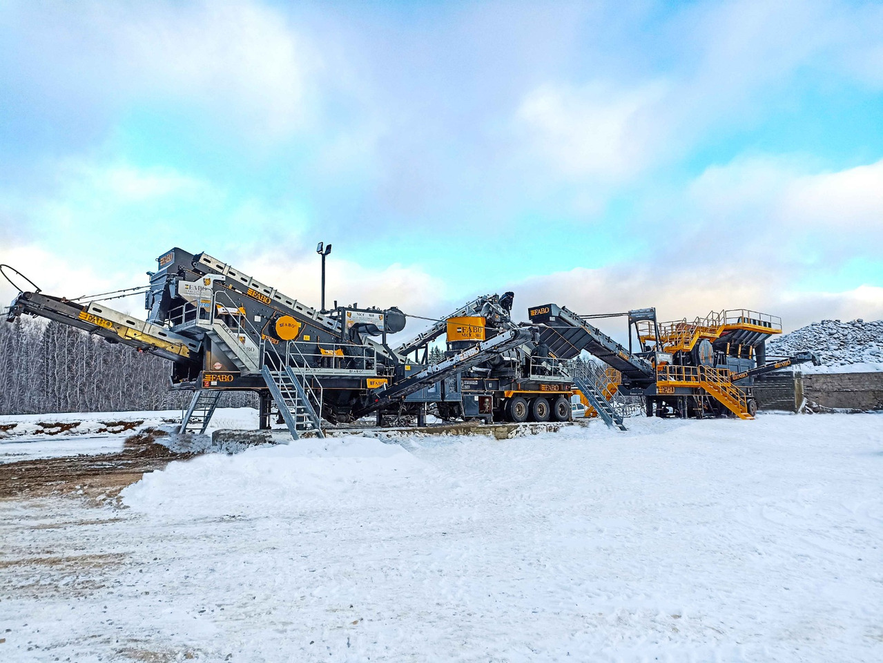 FABO Mobile crusher - Mobilni drobilec: slika 5 FABO Mobile crusher - Mobilni drobilec: slika 5