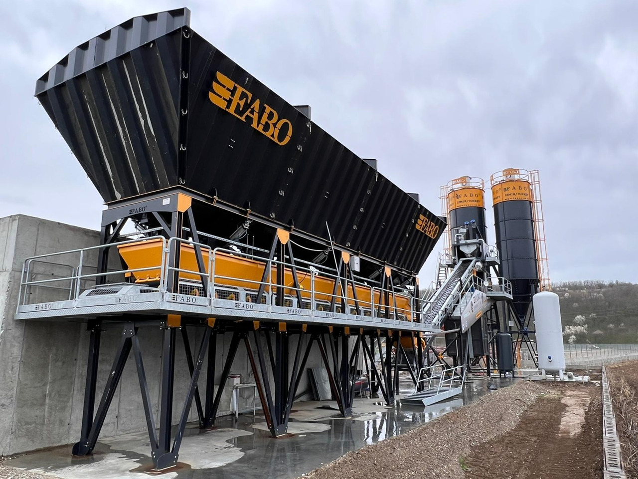 FABO compact concrete plant - Betonarna: slika 2 FABO compact concrete plant - Betonarna: slika 2