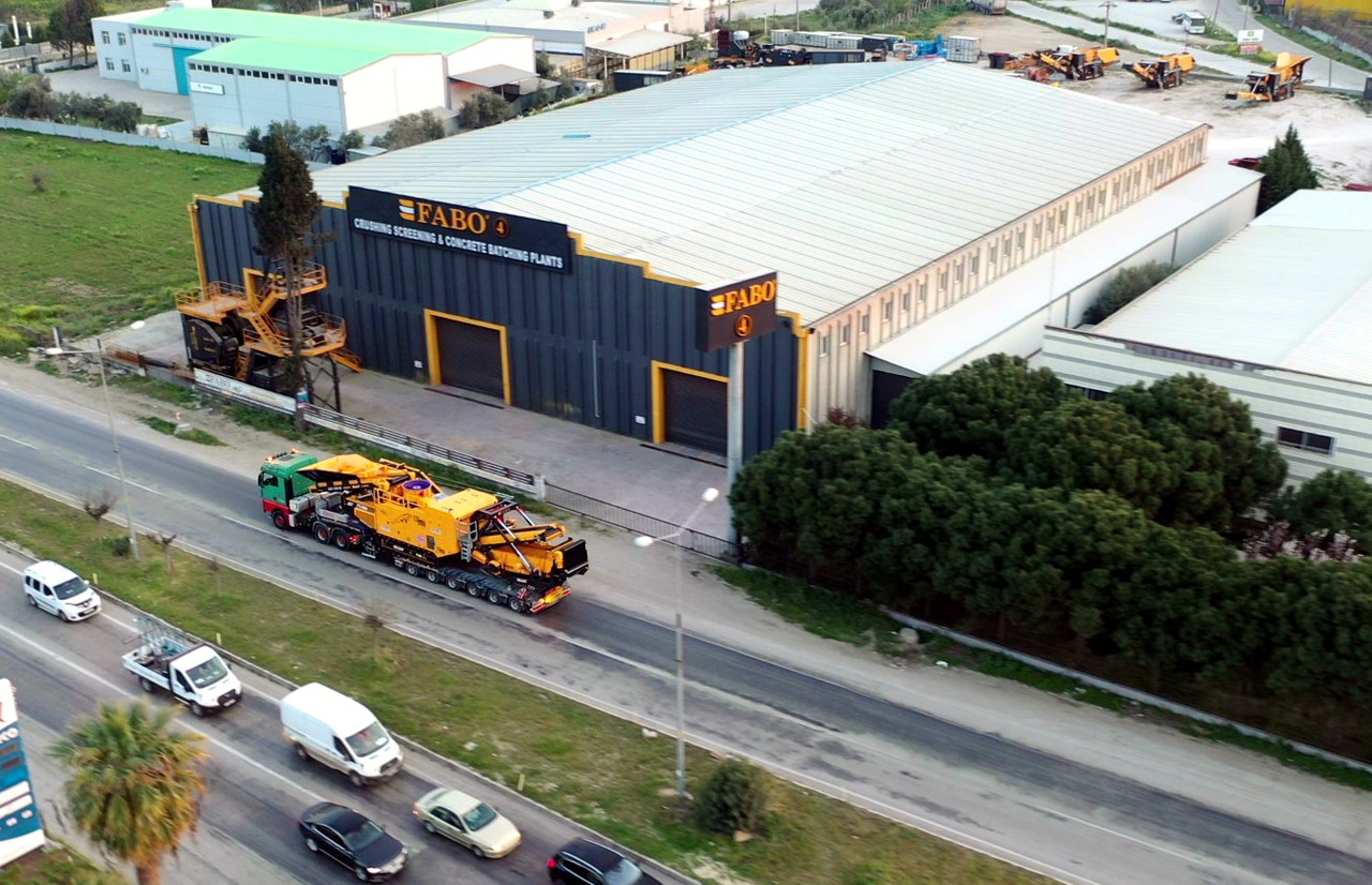 FABO crawler crusher - Drobilec: slika 5 FABO crawler crusher - Drobilec: slika 5