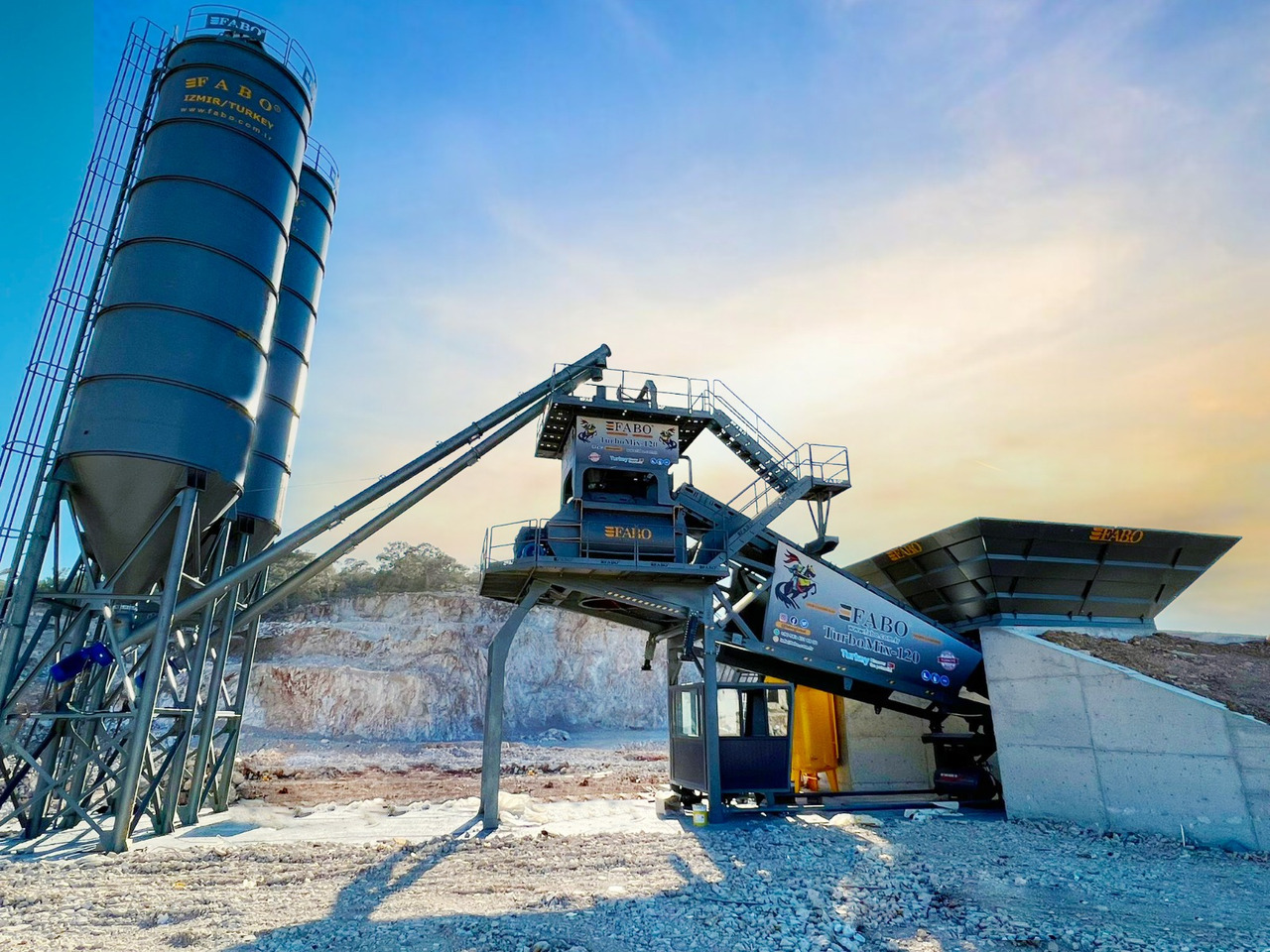 FABO mobile concrete batching plant - Betonarna: slika 1 FABO mobile concrete batching plant - Betonarna: slika 1