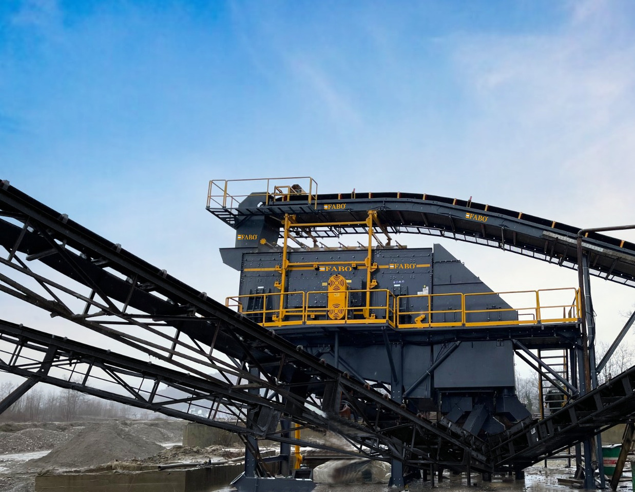 FABO vibrating screen - Presejalnik: slika 1 FABO vibrating screen - Presejalnik: slika 1