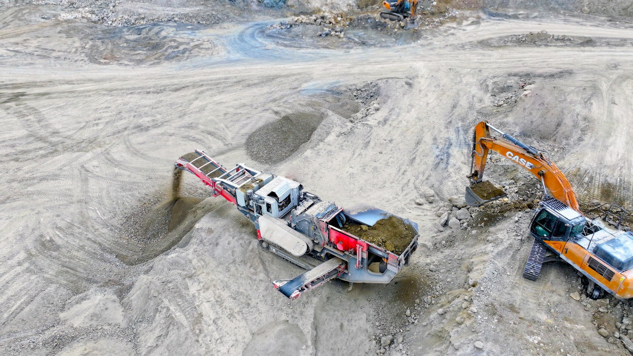 SANDVIK Mobile crusher - Mobilni drobilec: slika 4 SANDVIK Mobile crusher - Mobilni drobilec: slika 4
