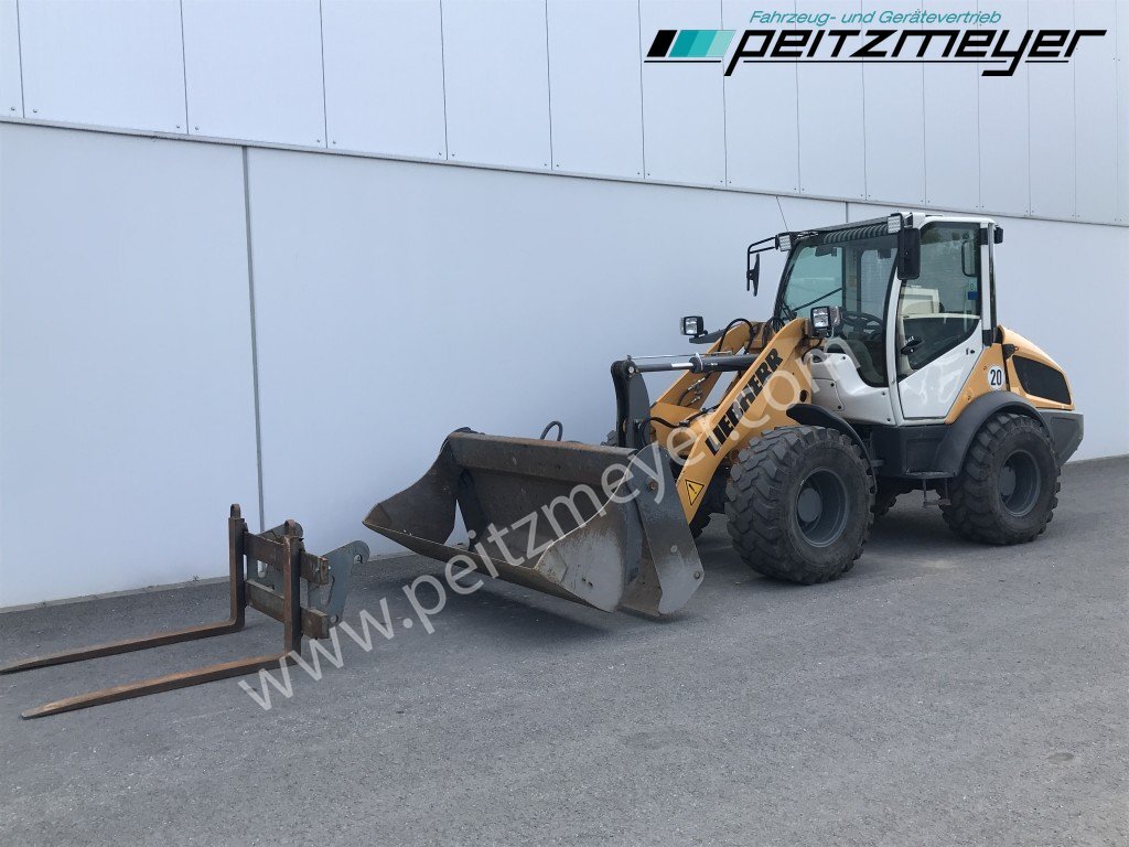 LIEBHERR Radlader L 508 C 4in1 Schaufel + Palettengabel - Kolesni nakladalec: slika 1 LIEBHERR Radlader L 508 C 4in1 Schaufel + Palettengabel - Kolesni nakladalec: slika 1