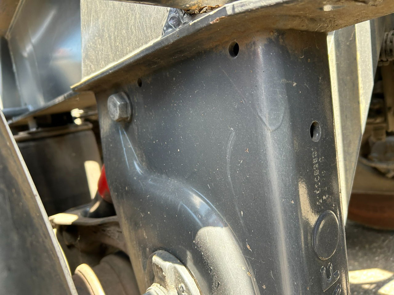 Mafa 2 x in stock 20 ft tipping chassis / disc brakes / lifting axle / alcoa wheels - Kontejnerska polprikolica/ Polprikolica z zamenljivim tovoriščem: slika 5 Mafa 2 x in stock 20 ft tipping chassis / disc brakes / lifting axle / alcoa wheels - Kontejnerska polprikolica/ Polprikolica z zamenljivim tovoriščem: slika 5