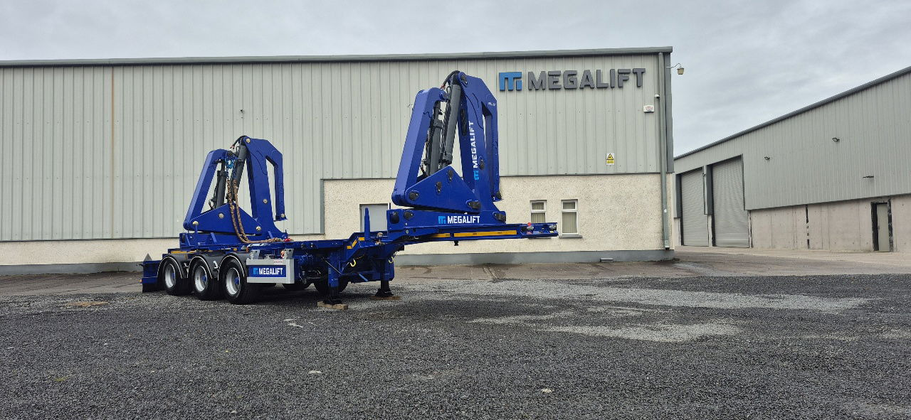 Mega NEW Megaliftt Sideloader / 35 tons lift capacity /20-40-45 HC/ Diesel engine / Gooseneck-extendable - Kontejnerska polprikolica/ Polprikolica z zamenljivim tovoriščem: slika 1 Mega NEW Megaliftt Sideloader / 35 tons lift capacity /20-40-45 HC/ Diesel engine / Gooseneck-extendable - Kontejnerska polprikolica/ Polprikolica z zamenljivim tovoriščem: slika 1