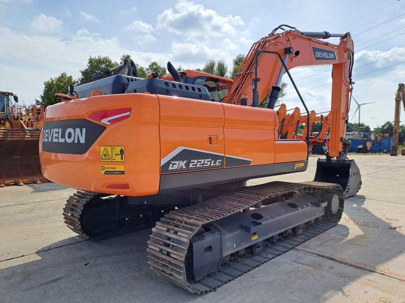 Develon DX225LC-7M (4 pieces available) - Bager goseničar: slika 4 Develon DX225LC-7M (4 pieces available) - Bager goseničar: slika 4