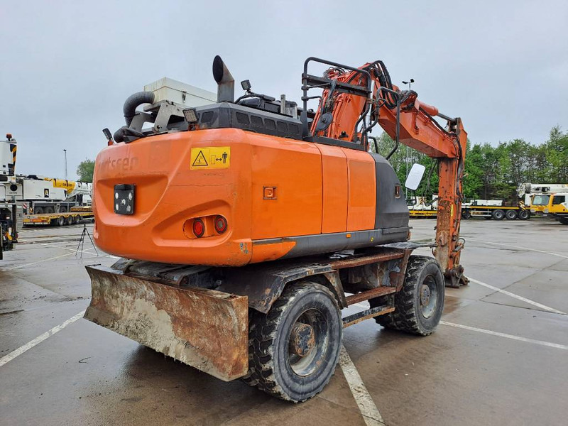 Hitachi ZX170W-6-2P - Bager na kolesih: slika 4 Hitachi ZX170W-6-2P - Bager na kolesih: slika 4