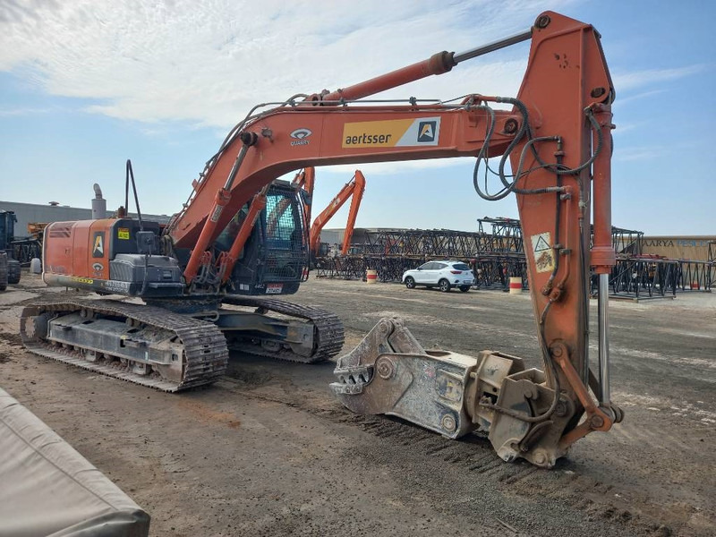 Hitachi ZX220LC (Abu Dhabi) - Bager goseničar: slika 3 Hitachi ZX220LC (Abu Dhabi) - Bager goseničar: slika 3