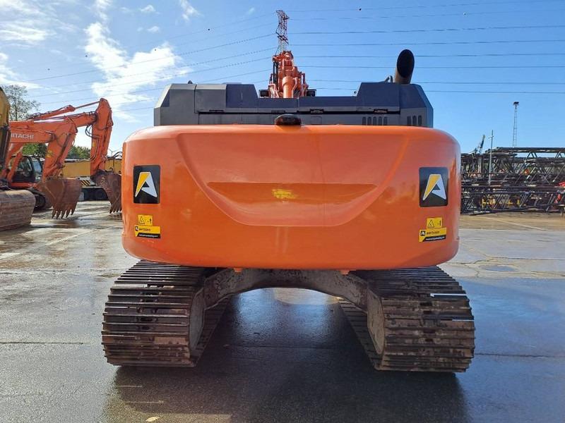 Hitachi ZX300LC-6 - Bager goseničar: slika 3 Hitachi ZX300LC-6 - Bager goseničar: slika 3