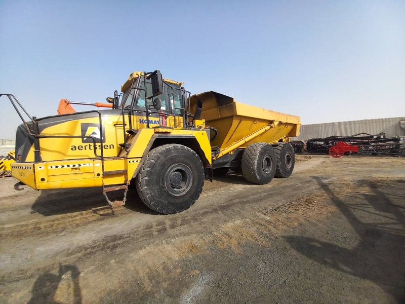 Komatsu HM400-3R (4 pcs available in Abu Dhabi) - Zglobni demper: slika 2 Komatsu HM400-3R (4 pcs available in Abu Dhabi) - Zglobni demper: slika 2