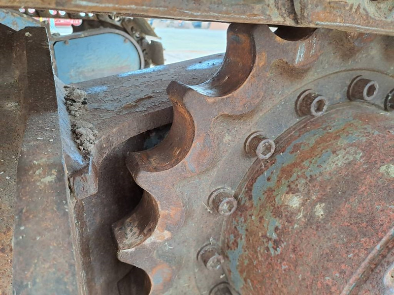 Bager goseničar Takeuchi TB 2150: slika 16