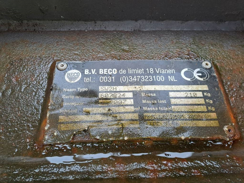 Bager goseničar Takeuchi TB 2150: slika 10