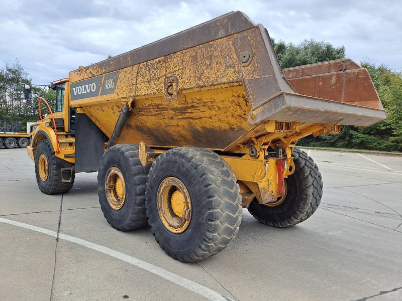 Volvo A30G (2 pieces available) - Zglobni demper: slika 3 Volvo A30G (2 pieces available) - Zglobni demper: slika 3