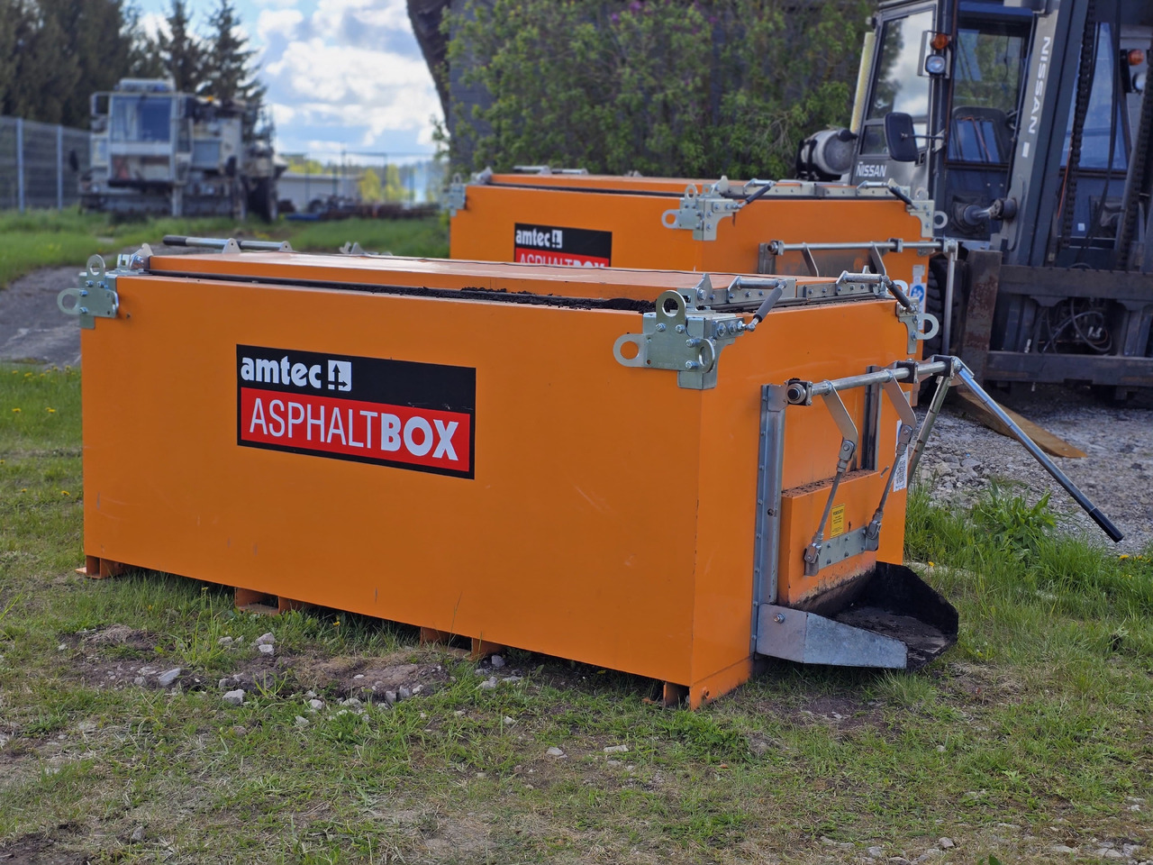 Amtec ATB3 Asphalt hot box - Stroj za asfalterska dela: slika 1 Amtec ATB3 Asphalt hot box - Stroj za asfalterska dela: slika 1