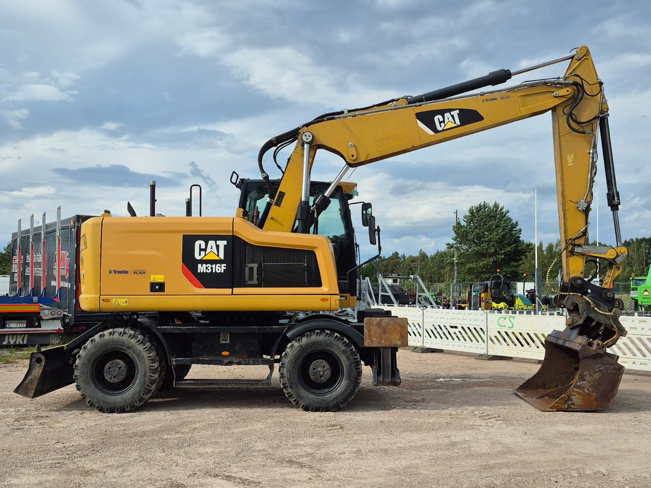 CATERPILLAR M316F EPA - Bager na kolesih: slika 4 CATERPILLAR M316F EPA - Bager na kolesih: slika 4