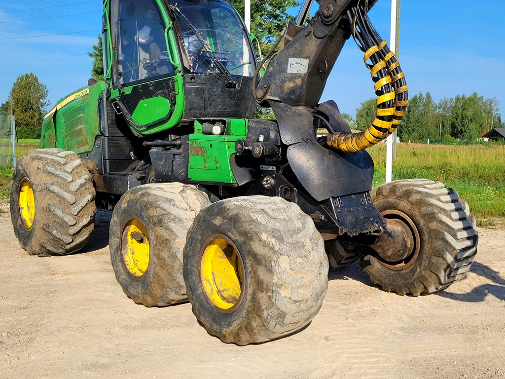 JOHN DEERE 1070 E - Gozdarski kombajn: slika 5 JOHN DEERE 1070 E - Gozdarski kombajn: slika 5