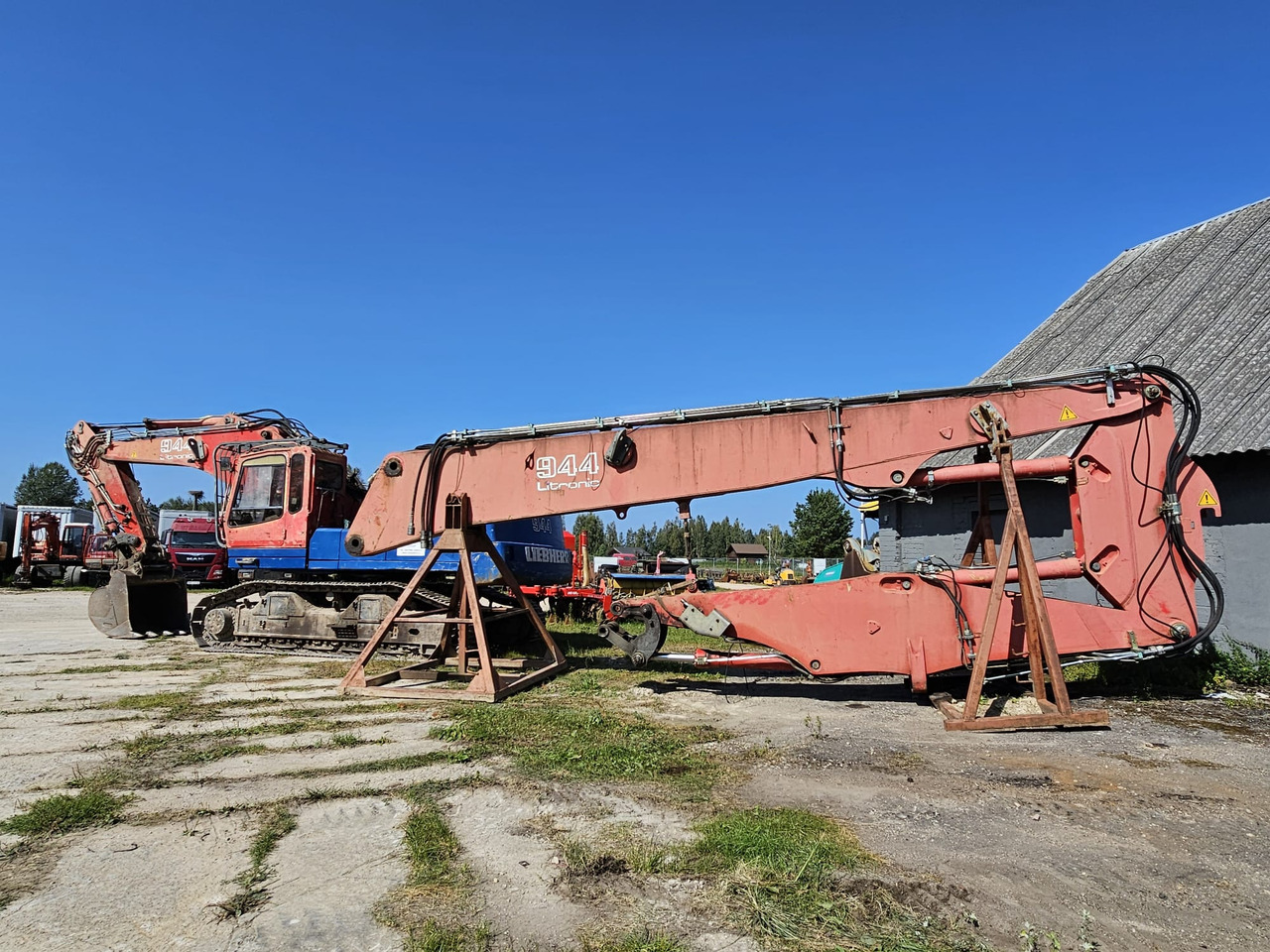 LIEBHERR R944B VH-HD. UHD boom and standart boom included. - Rušilni bager: slika 4 LIEBHERR R944B VH-HD. UHD boom and standart boom included. - Rušilni bager: slika 4