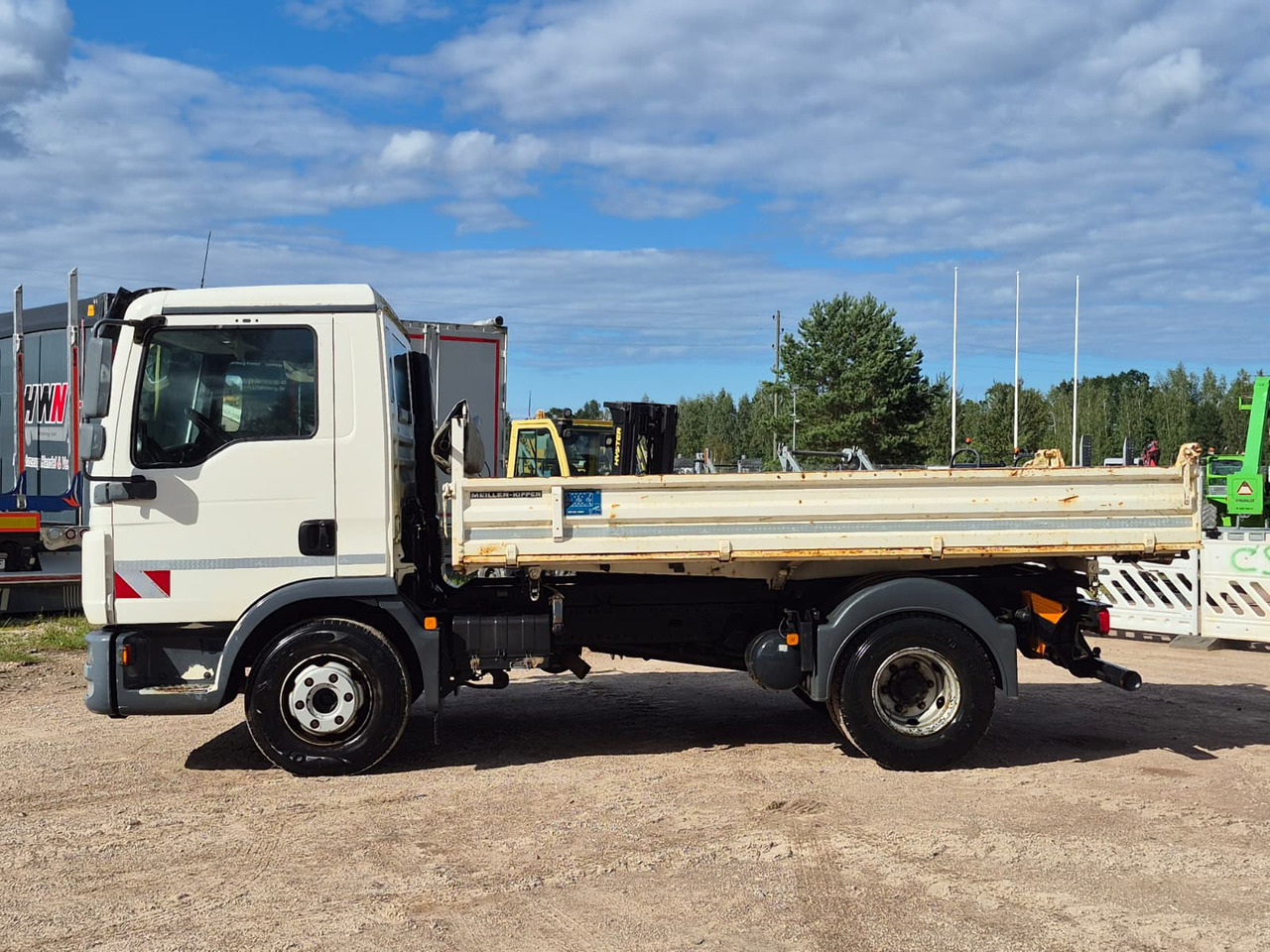 MAN TGL8.220, 83'600km! - Tovornjak prekucnik: slika 2 MAN TGL8.220, 83'600km! - Tovornjak prekucnik: slika 2