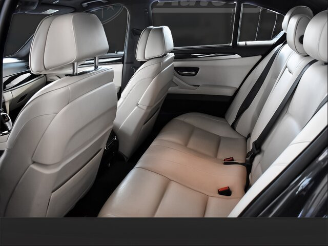 BMW 530d xDrive INDIVIDUAL CONNECTED DRIVE ECO PRO... - Limuzina: slika 5 BMW 530d xDrive INDIVIDUAL CONNECTED DRIVE ECO PRO... - Limuzina: slika 5