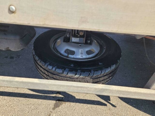 IVECO Daily 35C16H3.0 Kastenaufbau + Kran... - Furgon: slika 5 IVECO Daily 35C16H3.0 Kastenaufbau + Kran... - Furgon: slika 5