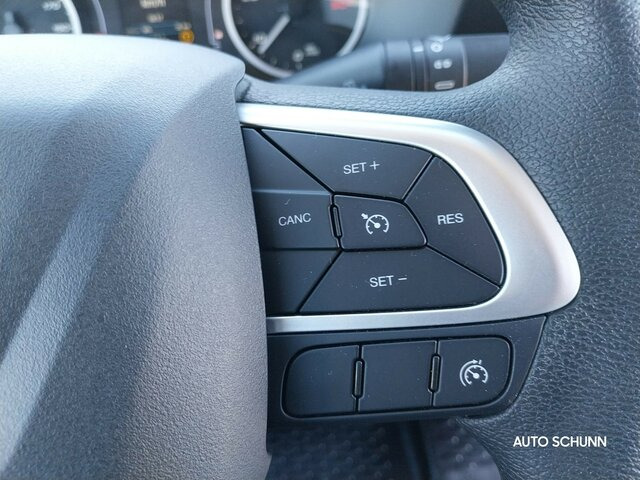 IVECO Daily 50C18H V 19+1+1 Sitze/15,5 kW/Webasto... - Minibus, Potniški kombi: slika 5 IVECO Daily 50C18H V 19+1+1 Sitze/15,5 kW/Webasto... - Minibus, Potniški kombi: slika 5